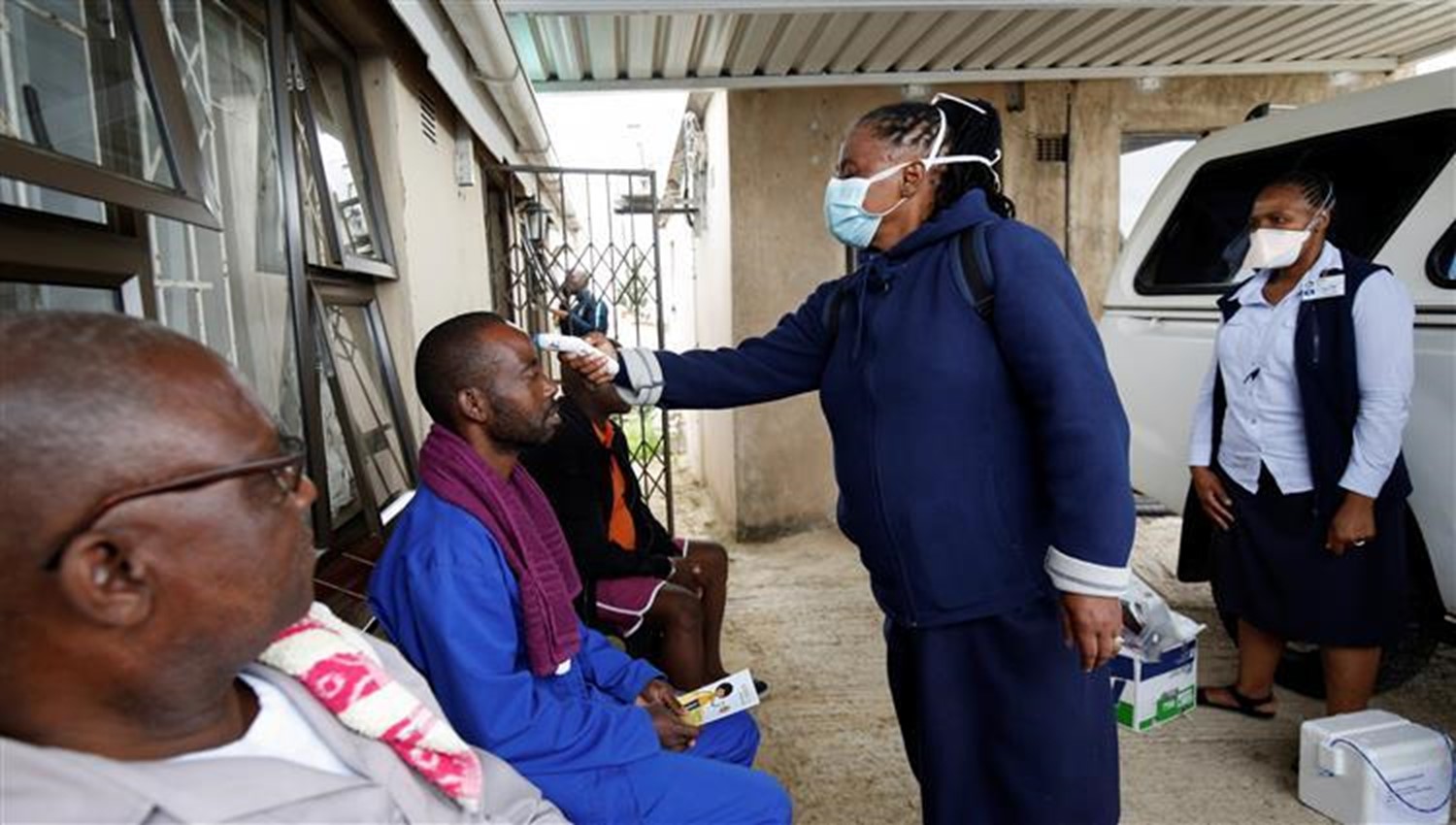 أفريقيا تسجل أكثر من 62 ألف حالة إصابة بكورونا 
 - بوابة أفريقيا الإخبارية