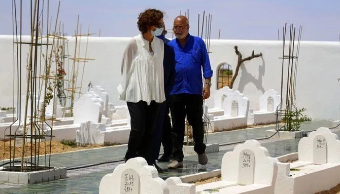 مقبرة تونسية تقدم نصب تذكاري حي لـ "مهاجرين مجهولين"